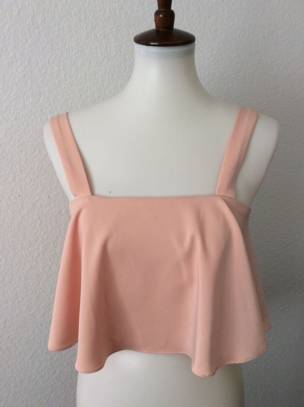 Lovers + Friends Flowy Crop Tank Top Clean Girl Quiet Luxury Minimalist